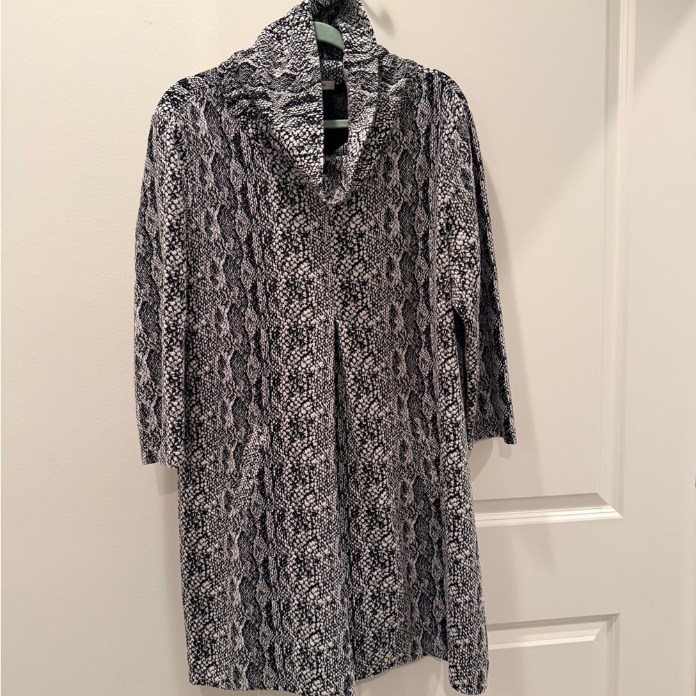 Black and White Patterned dress